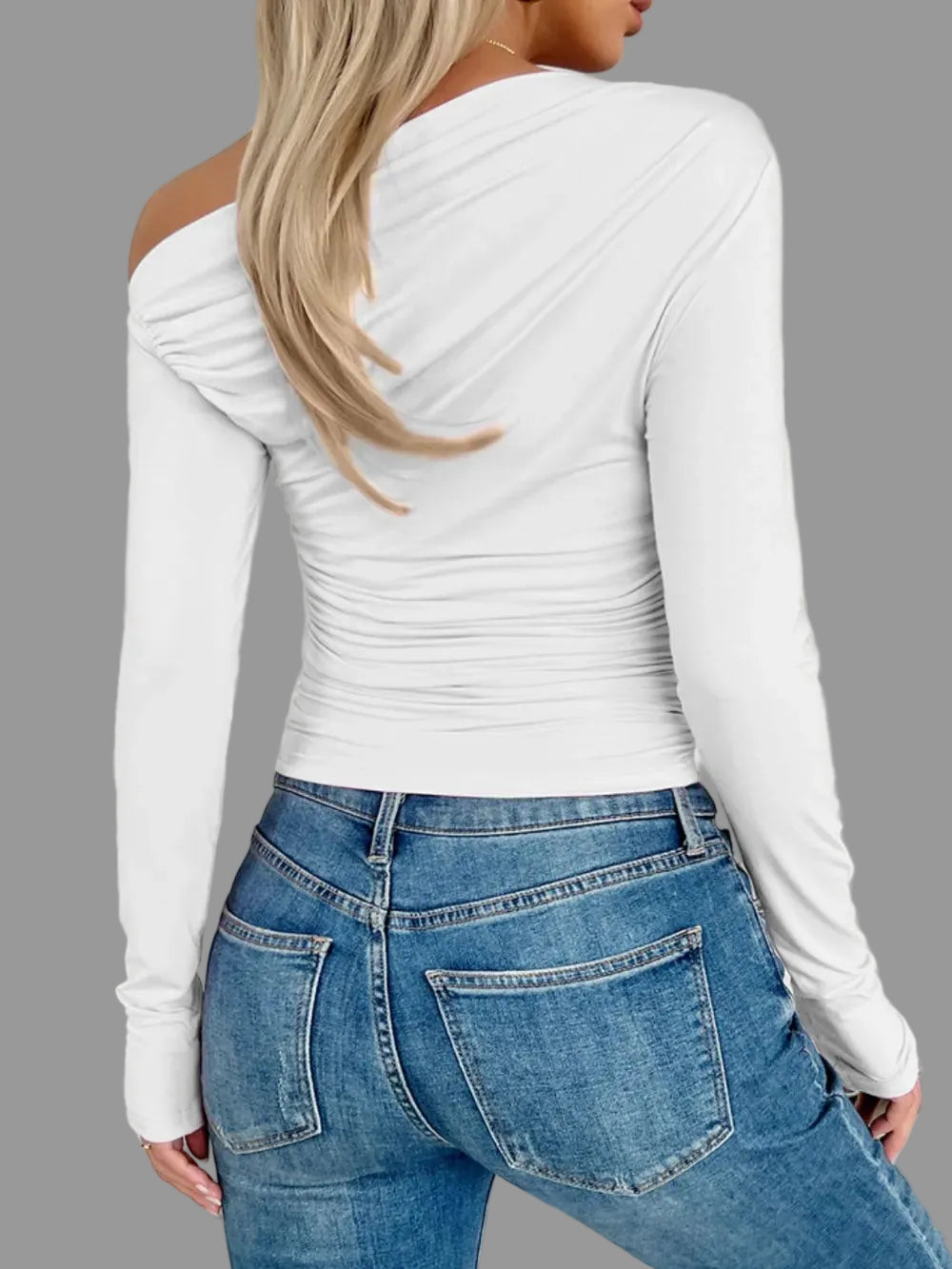 6805116d-ca36-4d86-83f3-53a18016cb88-Max